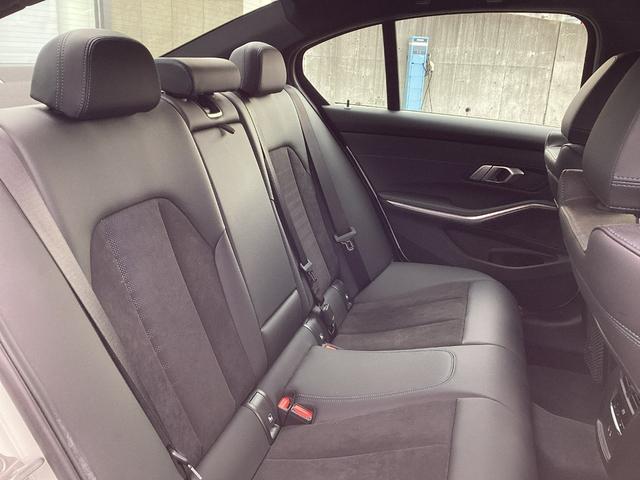 320d xDrive Mスポーツ 18AW トップビューカメラ パーキングアシスト 後退アシスト オートトランク インテリジェントセーフティ 前車追従クルコン アップルカープレイ シートヒーター SOSコール コンフォートアクセス(28枚目)
