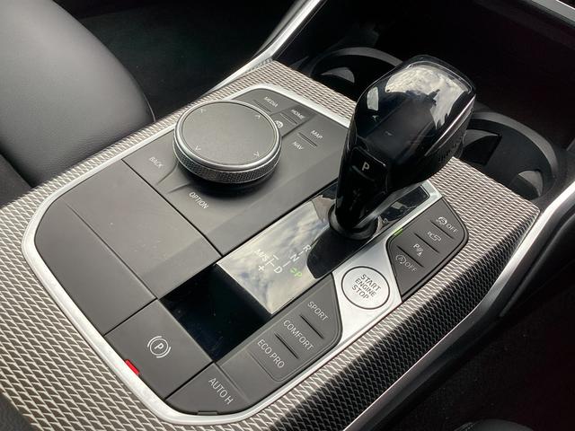 320d xDrive Mスポーツ 18AW トップビューカメラ パーキングアシスト 後退アシスト オートトランク インテリジェントセーフティ 前車追従クルコン アップルカープレイ シートヒーター SOSコール コンフォートアクセス(44枚目)