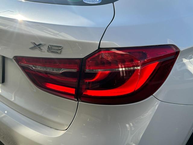 Ｘ６ ｘＤｒｉｖｅ　３５ｉ　Ｍスポーツ　【正規認定中古車】【最長４年！全国正規ディーラー保証付／２年・走行距離無制限】サンルーフ　ｈａｒｍａｎ／ｋａｒｄｏｎサウンド　アイボリー×ブラックバイカラーフルレザーシート　全席ヒーター（22枚目）