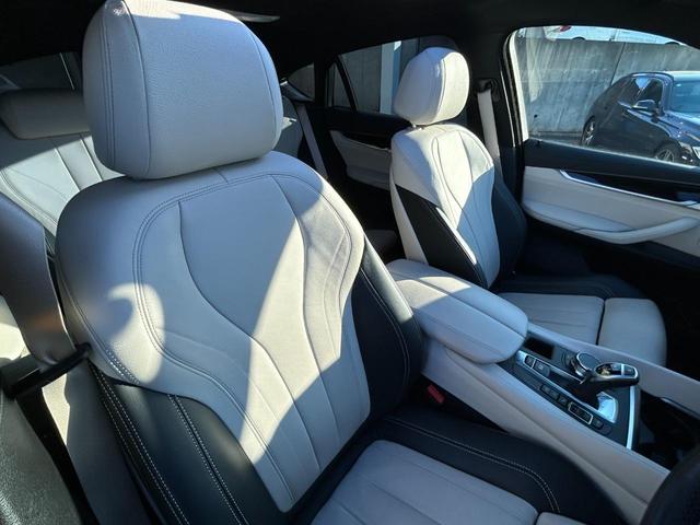 Ｘ６ ｘＤｒｉｖｅ　３５ｉ　Ｍスポーツ　【正規認定中古車】【最長４年！全国正規ディーラー保証付／２年・走行距離無制限】サンルーフ　ｈａｒｍａｎ／ｋａｒｄｏｎサウンド　アイボリー×ブラックバイカラーフルレザーシート　全席ヒーター（33枚目）