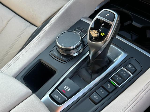 Ｘ６ ｘＤｒｉｖｅ　３５ｉ　Ｍスポーツ　【正規認定中古車】【最長４年！全国正規ディーラー保証付／２年・走行距離無制限】サンルーフ　ｈａｒｍａｎ／ｋａｒｄｏｎサウンド　アイボリー×ブラックバイカラーフルレザーシート　全席ヒーター（43枚目）
