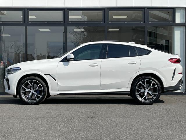 Ｘ６ ｘＤｒｉｖｅ　３５ｄ　Ｍスポーツハイラインパッケージ　【正規認定中古車】【最長４年！全国正規ディーラー保証付／２年・走行距離無制限】パノラマサンルーフ　ブラウンレザー電動スポーツシート　全席シートヒーター　シートクーラー　マッサージシート２１インチアルミ（18枚目）