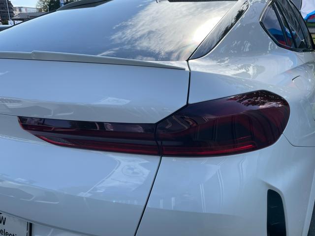 Ｘ６ ｘＤｒｉｖｅ　３５ｄ　Ｍスポーツハイラインパッケージ　【正規認定中古車】【最長４年！全国正規ディーラー保証付／２年・走行距離無制限】パノラマサンルーフ　ブラウンレザー電動スポーツシート　全席シートヒーター　シートクーラー　マッサージシート２１インチアルミ（31枚目）