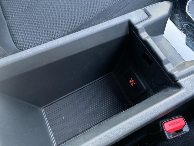 ２シリーズ ２１８ｄグランクーペ　プレイ　エディションジョイ＋　【正規認定中古車】【全国正規ディーラー保証付／２年・走行距離無制限】アクティブクルーズコントロール　バックカメラ　電動シート　アンビエントライト　ＡｐｐｌｅＣａｒＰｌａｙ　オートホールド（52枚目）