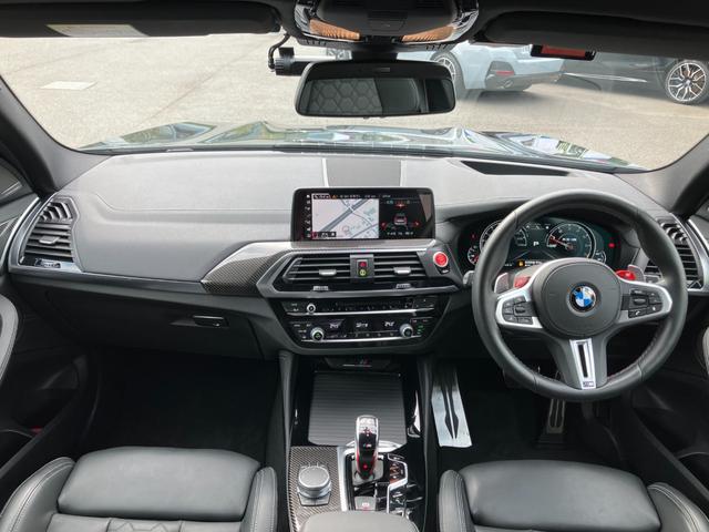 Ｘ３ Ｍ コンペティション　【正規認定中古車】【最長４年！全国正規ディーラー保証付／２年・走行距離無制限】ハーマンカードンスピーカー　カーボントリム　ＡＣＣ　黒革電動シート　シートヒーター　シートベンチレーション　トップビュー（2枚目）