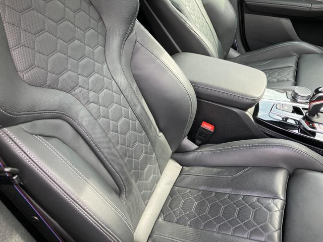 Ｘ３ Ｍ コンペティション　【正規認定中古車】【最長４年！全国正規ディーラー保証付／２年・走行距離無制限】ハーマンカードンスピーカー　カーボントリム　ＡＣＣ　黒革電動シート　シートヒーター　シートベンチレーション　トップビュー（8枚目）
