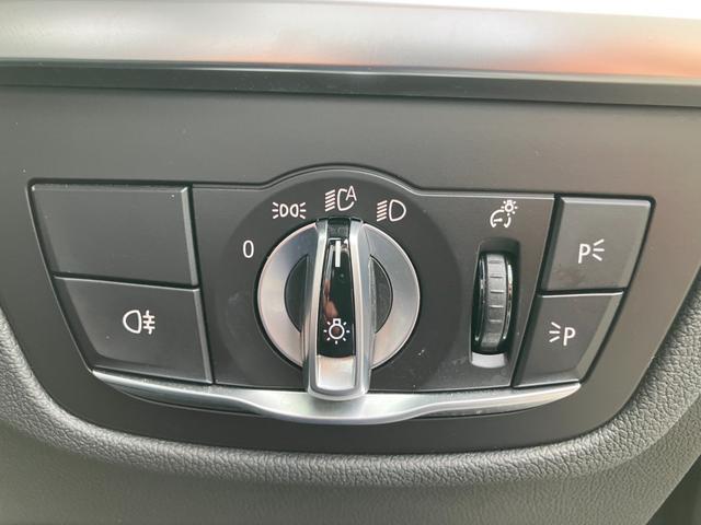 Ｘ３ Ｍ コンペティション　【正規認定中古車】【最長４年！全国正規ディーラー保証付／２年・走行距離無制限】ハーマンカードンスピーカー　カーボントリム　ＡＣＣ　黒革電動シート　シートヒーター　シートベンチレーション　トップビュー（43枚目）