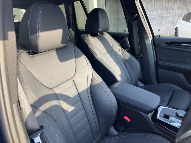 Ｘ３ ｘＤｒｉｖｅ　２０ｄ　Ｍスポーツ　【正規認定中古車】【全国正規ディーラー保証付／２年・走行距離無制限】ハーマンカードン　パノラマサンルーフ　ブラックレザー電動シート　シートヒーター　ステアリングヒーター　トップビューカメラ（40枚目）
