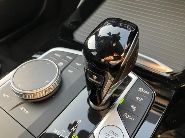 Ｘ３ ｘＤｒｉｖｅ　２０ｄ　Ｍスポーツ　【正規認定中古車】【全国正規ディーラー保証付／２年・走行距離無制限】ハーマンカードン　パノラマサンルーフ　ブラックレザー電動シート　シートヒーター　ステアリングヒーター　トップビューカメラ（52枚目）
