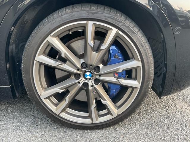 Ｘ２ Ｍ３５ｉ　【正規認定中古車】【全国正規ディーラー保証付／２年・走行距離無制限】セレクトパッケージ　パノラマサンルーフ　茶革電動シート　ヘッドアップディスプレイ　ＨＩＦＩスピーカー　バックカメラ（20枚目）