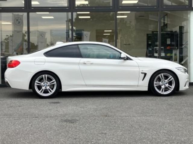 ４シリーズ ４２０ｉクーペ　Ｍスポーツ　【正規認定中古車】【全国正規ディーラー保証付／１年・走行距離無制限】黒布スポーツシート　バックカメラ　後方ＰＤＣ　ＡＣＣ　パドルシフト　ＣＤ／ＤＶＤ　アイドリングストップ　社外レーダー（23枚目）