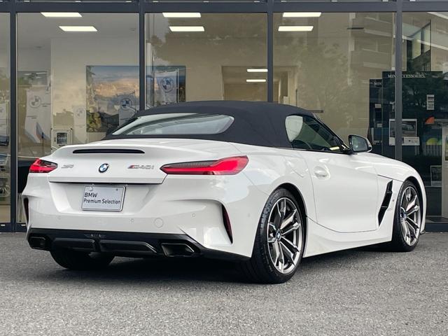 Ｚ４ Ｍ４０ｉ　【正規認定中古車】【全国正規ディーラー保証付／２年・走行距離無制限】赤革電動スポーツシート　シートヒーター　ハーマンカードン　アンビエントライト　社外レーダー　社外ＴＶ　１９インチアルミ（22枚目）