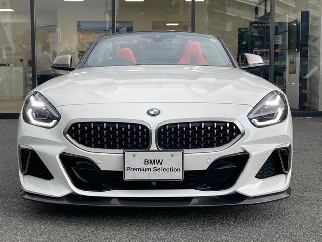 Ｚ４ Ｍ４０ｉ　【正規認定中古車】【全国正規ディーラー保証付／２年・走行距離無制限】赤革電動スポーツシート　シートヒーター　ハーマンカードン　アンビエントライト　社外レーダー　社外ＴＶ　１９インチアルミ（24枚目）