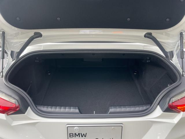 Ｚ４ Ｍ４０ｉ　【正規認定中古車】【全国正規ディーラー保証付／２年・走行距離無制限】赤革電動スポーツシート　シートヒーター　ハーマンカードン　アンビエントライト　社外レーダー　社外ＴＶ　１９インチアルミ（37枚目）