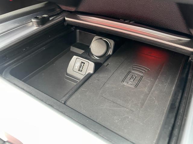 Ｚ４ Ｍ４０ｉ　【正規認定中古車】【全国正規ディーラー保証付／２年・走行距離無制限】赤革電動スポーツシート　シートヒーター　ハーマンカードン　アンビエントライト　社外レーダー　社外ＴＶ　１９インチアルミ（49枚目）