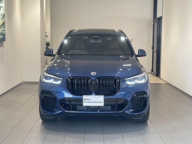 Ｘ５ ｘＤｒｉｖｅ　４０ｄ　Ｍスポーツ　【正規認定中古車】【最長４年！全国正規ディーラー保証付／２年・走行距離無制限】パノラマサンルーフ　シートヒーター　シートベンチレーション　シートマッサージ　保冷保温カップホルダー　ソフトクローズドア（5枚目）