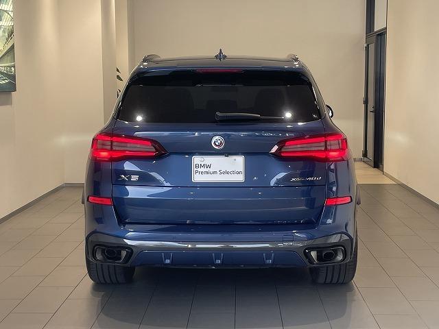 Ｘ５ ｘＤｒｉｖｅ　４０ｄ　Ｍスポーツ　【正規認定中古車】【最長４年！全国正規ディーラー保証付／２年・走行距離無制限】パノラマサンルーフ　シートヒーター　シートベンチレーション　シートマッサージ　保冷保温カップホルダー　ソフトクローズドア（7枚目）