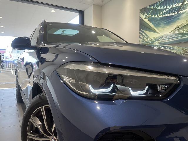 Ｘ５ ｘＤｒｉｖｅ　４０ｄ　Ｍスポーツ　【正規認定中古車】【最長４年！全国正規ディーラー保証付／２年・走行距離無制限】パノラマサンルーフ　シートヒーター　シートベンチレーション　シートマッサージ　保冷保温カップホルダー　ソフトクローズドア（10枚目）