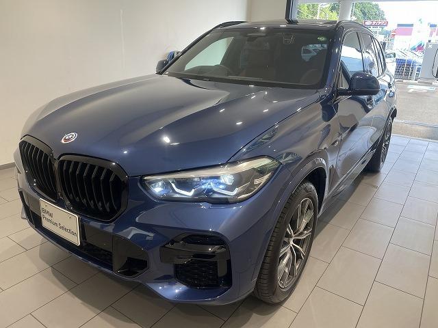 Ｘ５ ｘＤｒｉｖｅ　４０ｄ　Ｍスポーツ　【正規認定中古車】【最長４年！全国正規ディーラー保証付／２年・走行距離無制限】パノラマサンルーフ　シートヒーター　シートベンチレーション　シートマッサージ　保冷保温カップホルダー　ソフトクローズドア（70枚目）