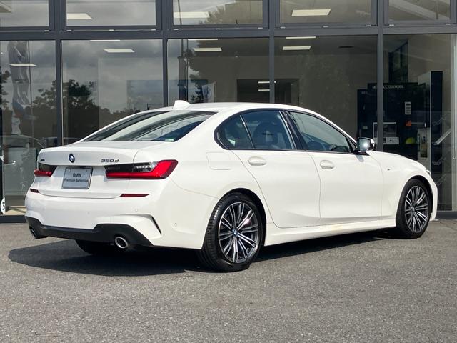 ３シリーズ ３２０ｄ　ｘＤｒｉｖｅ　Ｍスポーツ　【正規認定中古車】【最長４年！全国正規ディーラー保証付／２年・走行距離無制限】アクティブクルーズコントロール　トップビューカメラ　オートトランク　純正前後ドラレコ　シートヒーター　アップルカープレイ（3枚目）