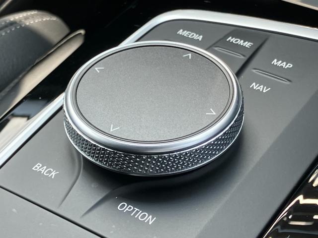 Ｘ３ ｘＤｒｉｖｅ　２０ｄ　Ｍスポーツ　【正規認定中古車】【最長４年！全国正規ディーラー保証付／２年・走行距離無制限】パノラマサンルーフ　アクティブクルーズコントロール　ステアリングヒーター　リヤシートアジャスト　アコースティックガラス（14枚目）