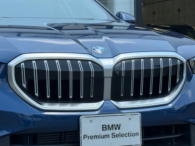 ５シリーズ ５２３ｄ　ｘＤｒｉｖｅツーリング　エクスクルーシブ　【正規認定中古車】【最長４年！全国正規ディーラー保証付／２年・走行距離無制限】パノラマサンルーフ　クリスタルフィニッシュ　ＡＲビュー　トップビューカメラ　後輪操舵　アダプティブサス　メリノレザー（37枚目）