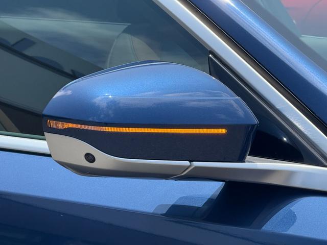 ５シリーズ ５２３ｄ　ｘＤｒｉｖｅツーリング　エクスクルーシブ　【正規認定中古車】【最長４年！全国正規ディーラー保証付／２年・走行距離無制限】パノラマサンルーフ　クリスタルフィニッシュ　ＡＲビュー　トップビューカメラ　後輪操舵　アダプティブサス　メリノレザー（42枚目）