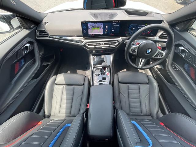 Ｍ２ ベースグレード　ハイラインパッケージ　【正規認定中古車】【全国正規ディーラー保証付／２年・走行距離無制限】ブラックレザーＭスポーツシート　シートヒーター　ハーマンカードン　アダプティブＭサスペンション　ＡＣＣ　Ｍシートベルト（3枚目）