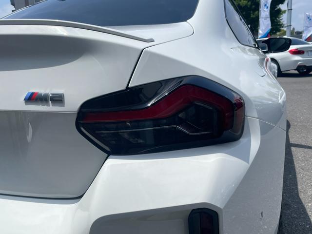 Ｍ２ ベースグレード　ハイラインパッケージ　【正規認定中古車】【全国正規ディーラー保証付／２年・走行距離無制限】ブラックレザーＭスポーツシート　シートヒーター　ハーマンカードン　アダプティブＭサスペンション　ＡＣＣ　Ｍシートベルト（30枚目）