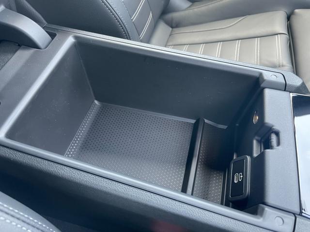 Ｍ２ ベースグレード　ハイラインパッケージ　【正規認定中古車】【全国正規ディーラー保証付／２年・走行距離無制限】ブラックレザーＭスポーツシート　シートヒーター　ハーマンカードン　アダプティブＭサスペンション　ＡＣＣ　Ｍシートベルト（54枚目）