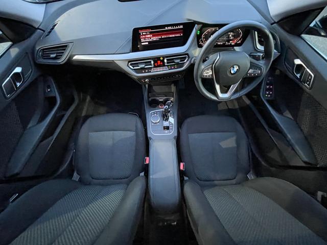 ２シリーズ ２１８ｉグランクーペ　プレイ　【正規認定中古車】【最長４年！全国正規ディーラー保証付／２年・走行距離無制限】弊社下取り　ワンオーナー車　アルカンターラシート　ＡＣＣ　バックカメラ　前後ＰＤＣ（2枚目）