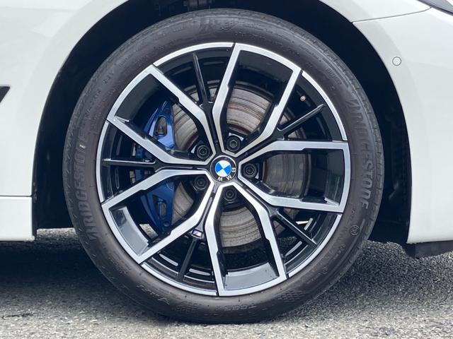 ５シリーズ ５３０ｅ　Ｍスポーツ　エディションジョイ＋　【正規認定中古車】【全国正規ディーラー保証付／２年・走行距離無制限】Ｍスポーツブレーキ　茶革パワーシート　ウッドトリム　トップビューカメラ　全方位ＰＤＣ　ＡＣＣ　シートヒーター（19枚目）