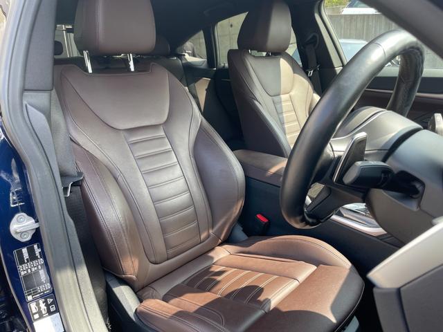 ４シリーズ Ｍ４４０ｉ　ｘＤｒｉｖｅグランクーペ　【正規認定中古車】【全国正規ディーラー保証付／２年・走行距離無制限】茶革スポーツシート　ハーマンカードン　Ｍスポーツブレーキ　アダプティブＭサスペンション　パーキングアシストプラス（4枚目）