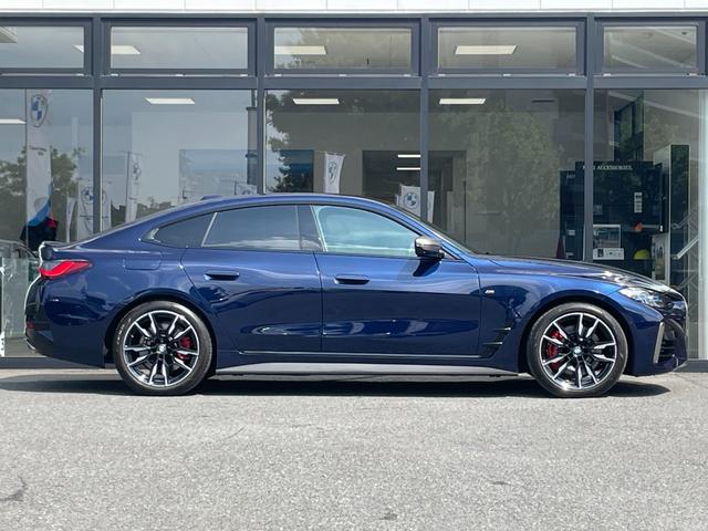 ４シリーズ Ｍ４４０ｉ　ｘＤｒｉｖｅグランクーペ　【正規認定中古車】【全国正規ディーラー保証付／２年・走行距離無制限】茶革スポーツシート　ハーマンカードン　Ｍスポーツブレーキ　アダプティブＭサスペンション　パーキングアシストプラス（14枚目）