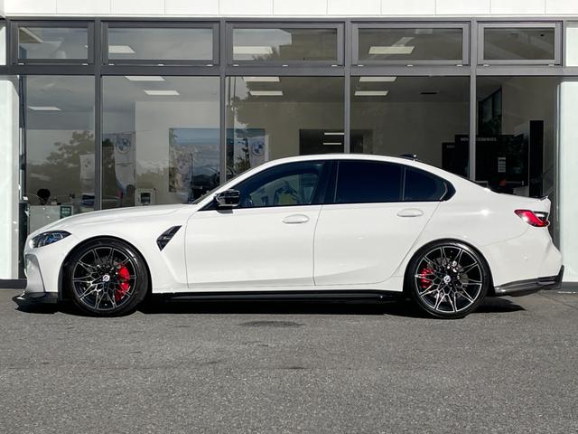 Ｍ３ Ｍ３セダン　コンペティション　【正規認定中古車】【全国正規ディーラー保証付／２年・走行距離無制限】黒革電動シート　トップビューカメラ　純正前後ドラレコ　レーザーライト　カーボンスポイラー　ＡＣＣ　ハーマンカードン　カーボントリム（11枚目）