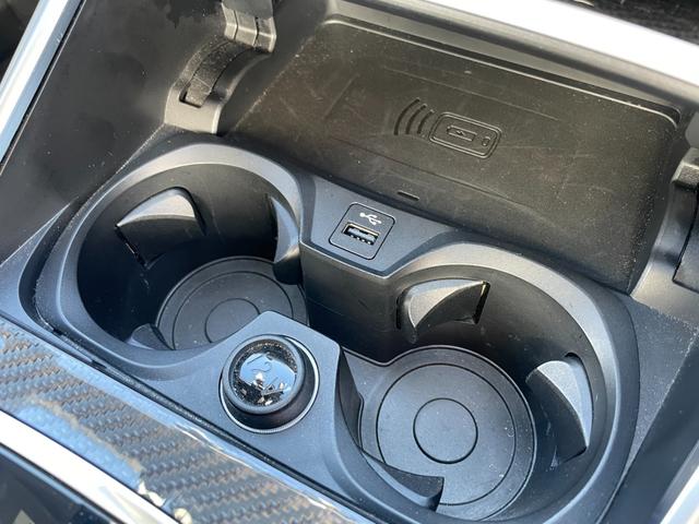 Ｍ３ Ｍ３セダン　コンペティション　【正規認定中古車】【全国正規ディーラー保証付／２年・走行距離無制限】黒革電動シート　トップビューカメラ　純正前後ドラレコ　レーザーライト　カーボンスポイラー　ＡＣＣ　ハーマンカードン　カーボントリム（41枚目）