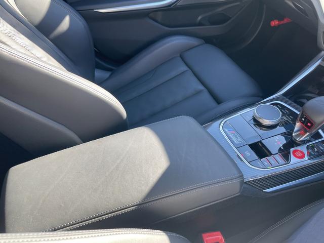 Ｍ３ Ｍ３セダン　コンペティション　【正規認定中古車】【全国正規ディーラー保証付／２年・走行距離無制限】黒革電動シート　トップビューカメラ　純正前後ドラレコ　レーザーライト　カーボンスポイラー　ＡＣＣ　ハーマンカードン　カーボントリム（45枚目）
