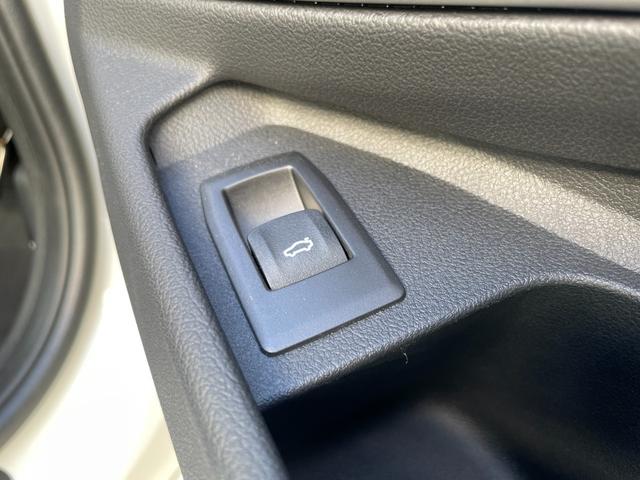Ｍ３ Ｍ３セダン　コンペティション　【正規認定中古車】【全国正規ディーラー保証付／２年・走行距離無制限】黒革電動シート　トップビューカメラ　純正前後ドラレコ　レーザーライト　カーボンスポイラー　ＡＣＣ　ハーマンカードン　カーボントリム（57枚目）