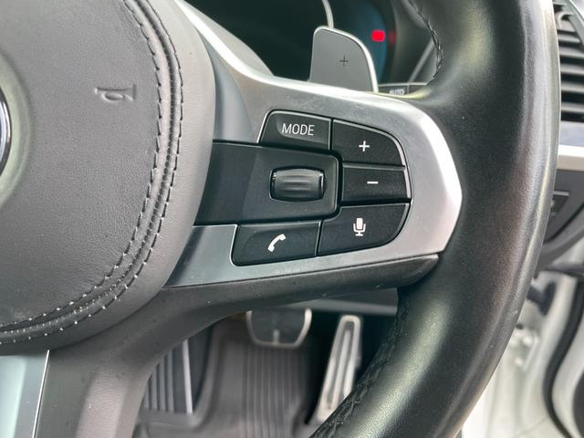 Ｘ３ Ｍ４０ｄ　【正規認定中古車】【全国正規ディーラー保証付／２年・走行距離無制限】ｈａｍａｎ／ｋａｒｄｏｎ　リアシートアジャスト　２１インチアルミ　ブラックレザーシート　全席シートヒーター　トップビューカメラ（9枚目）