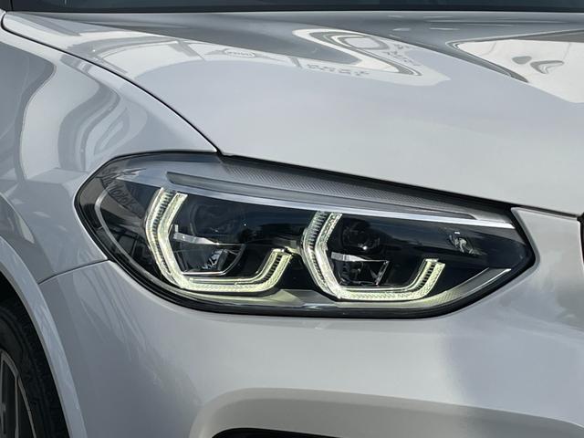 Ｘ３ Ｍ４０ｄ　【正規認定中古車】【全国正規ディーラー保証付／２年・走行距離無制限】ｈａｍａｎ／ｋａｒｄｏｎ　リアシートアジャスト　２１インチアルミ　ブラックレザーシート　全席シートヒーター　トップビューカメラ（22枚目）