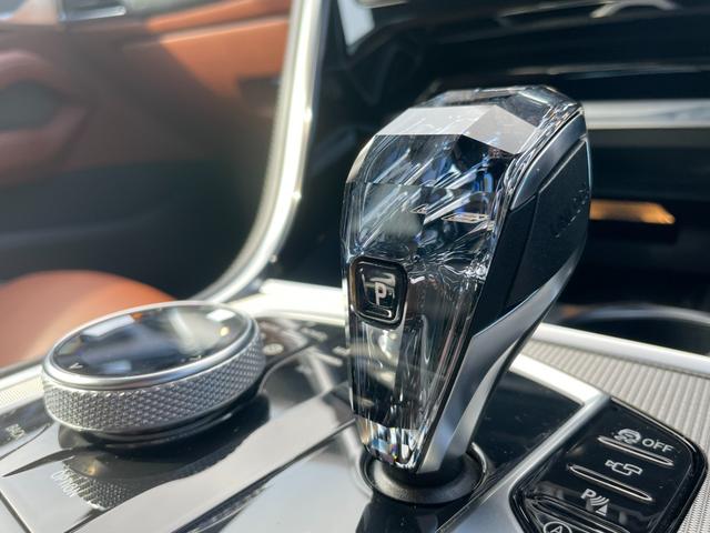 ８シリーズ ８４０ｉ　グランクーペ　Ｍスポーツ　【正規認定中古車】【全国正規ディーラー保証付／２年・走行距離無制限】弊社下取り　Ｍスポーツブレーキ　ハーマンカードン　茶革スポーツシート　シートヒーター　ベンチレーション　Ｍサスペンション（9枚目）