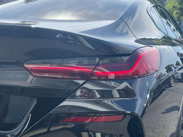 ８シリーズ ８４０ｉ　グランクーペ　Ｍスポーツ　【正規認定中古車】【全国正規ディーラー保証付／２年・走行距離無制限】弊社下取り　Ｍスポーツブレーキ　ハーマンカードン　茶革スポーツシート　シートヒーター　ベンチレーション　Ｍサスペンション（28枚目）