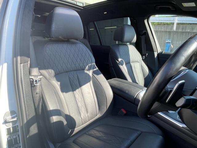Ｘ７ ｘＤｒｉｖｅ　４０ｄ　Ｍスポーツ　【正規認定中古車】【全国正規ディーラー保証付／２年・走行距離無制限】パノラマサンルーフ　黒革シート　シートヒーター　シートエアコン　シートマッサージ　保冷保温カップホルダー　ＡＣＣ　ハーマンカードン（46枚目）