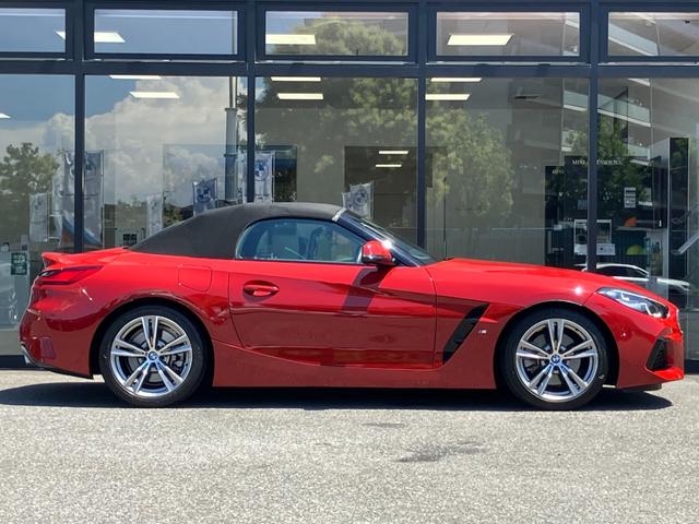 Ｚ４ ｓＤｒｉｖｅ２０ｉ　Ｍスポーツ　【正規認定中古車】【全国正規ディーラー保証付／２年・走行距離無制限】イノベーションパッケージ　アダプティブＬＥＤヘッドライト　ハーマンカードン　茶革スポーツシート　シートヒーター（15枚目）