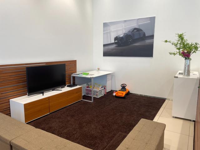 Ｘ１ ｘＤｒｉｖｅ　１８ｄ　Ｍスポーツ　【正規認定中古車】【全国正規ディーラー保証付／２年・走行距離無制限】アクティブクルーズコントロール　ヘッドアップディスプレイ　オートトランク　バックカメラ　シートヒーター　Ｂｌｕｅｔｏｏｔｈ（75枚目）