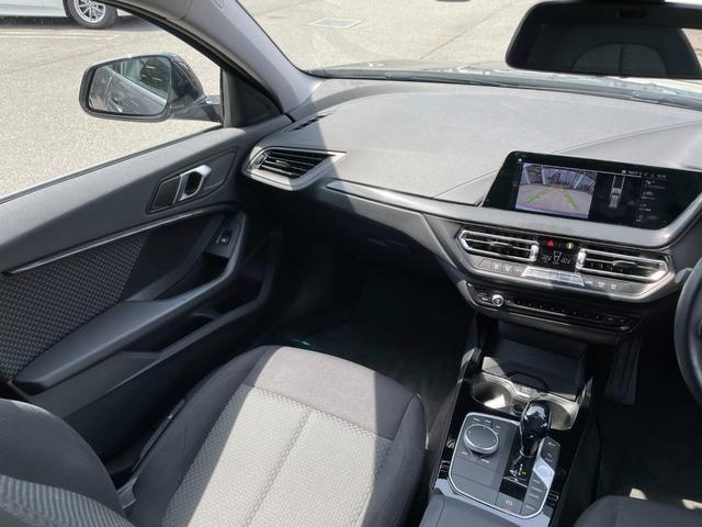 １シリーズ １１８ｄ　プレイ　【正規認定中古車】【全国正規ディーラー保証付／２年・走行距離無制限】／ＡＣＣ／黒布電動シート／ＬＥＤ／オートトランク／Ａｐｐｌｅ　Ｃａｒ　Ｐｌａｙ／Ｂｌｕｅｔｏｏｔｈ／純正前後ドライブレコーダー／禁煙（25枚目）