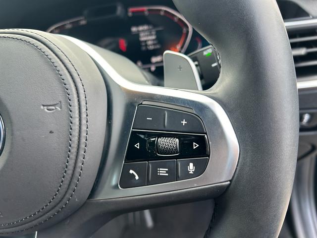３シリーズ ３２０ｄ　ｘＤｒｉｖｅツーリング　Ｍスポーツ　【正規認定中古車】【全国正規ディーラー保証付／２年・走行距離無制限】／全周囲カメラ／全周囲センサー／ＡＣＣ／ハンズオフ／オートトランク／Ａｐｐｌｅ　Ｃａｒ　Ｐｌａｙ／Ｂｌｕｅｔｏｏｔｈ／禁煙車／ＬＥＤ（32枚目）