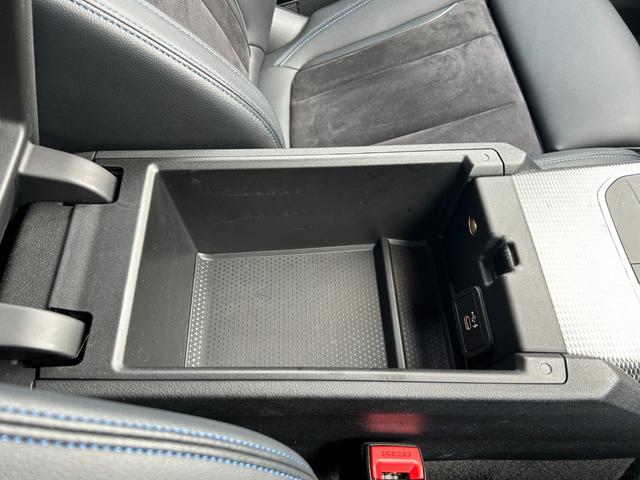 ３シリーズ ３２０ｄ　ｘＤｒｉｖｅツーリング　Ｍスポーツ　【正規認定中古車】【全国正規ディーラー保証付／２年・走行距離無制限】／全周囲カメラ／全周囲センサー／ＡＣＣ／ハンズオフ／オートトランク／Ａｐｐｌｅ　Ｃａｒ　Ｐｌａｙ／Ｂｌｕｅｔｏｏｔｈ／禁煙車／ＬＥＤ（43枚目）