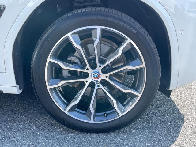 Ｘ３ ｘＤｒｉｖｅ　２０ｄ　Ｍスポーツ　【正規認定中古車】【全国正規ディーラー保証付／２年・走行距離無制限】黒革　トップビュー　ＡＣＣ　全方位ＰＤＣ　シートヒーター　後退アシスト　ＴＶ　Ｂｌｕｅｔｏｏｔｈ　２０インチアルミ　純正前後ドラレコ（9枚目）