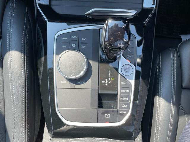 Ｘ３ ｘＤｒｉｖｅ　２０ｄ　Ｍスポーツ　【正規認定中古車】【全国正規ディーラー保証付／２年・走行距離無制限】黒革　トップビュー　ＡＣＣ　全方位ＰＤＣ　シートヒーター　後退アシスト　ＴＶ　Ｂｌｕｅｔｏｏｔｈ　２０インチアルミ　純正前後ドラレコ（50枚目）